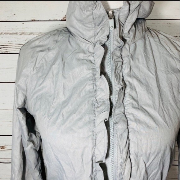GAP Y2K Body Fit Jacket Large Gray Ruffle Pockets Windbreaker - Picture 2 of 9